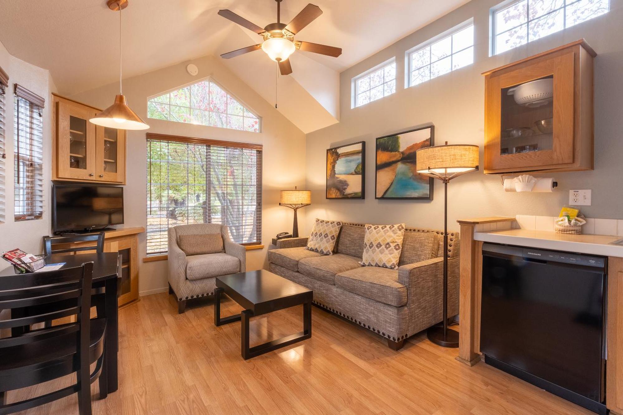 Riverpointe Napa Valley Resort Екстериор снимка