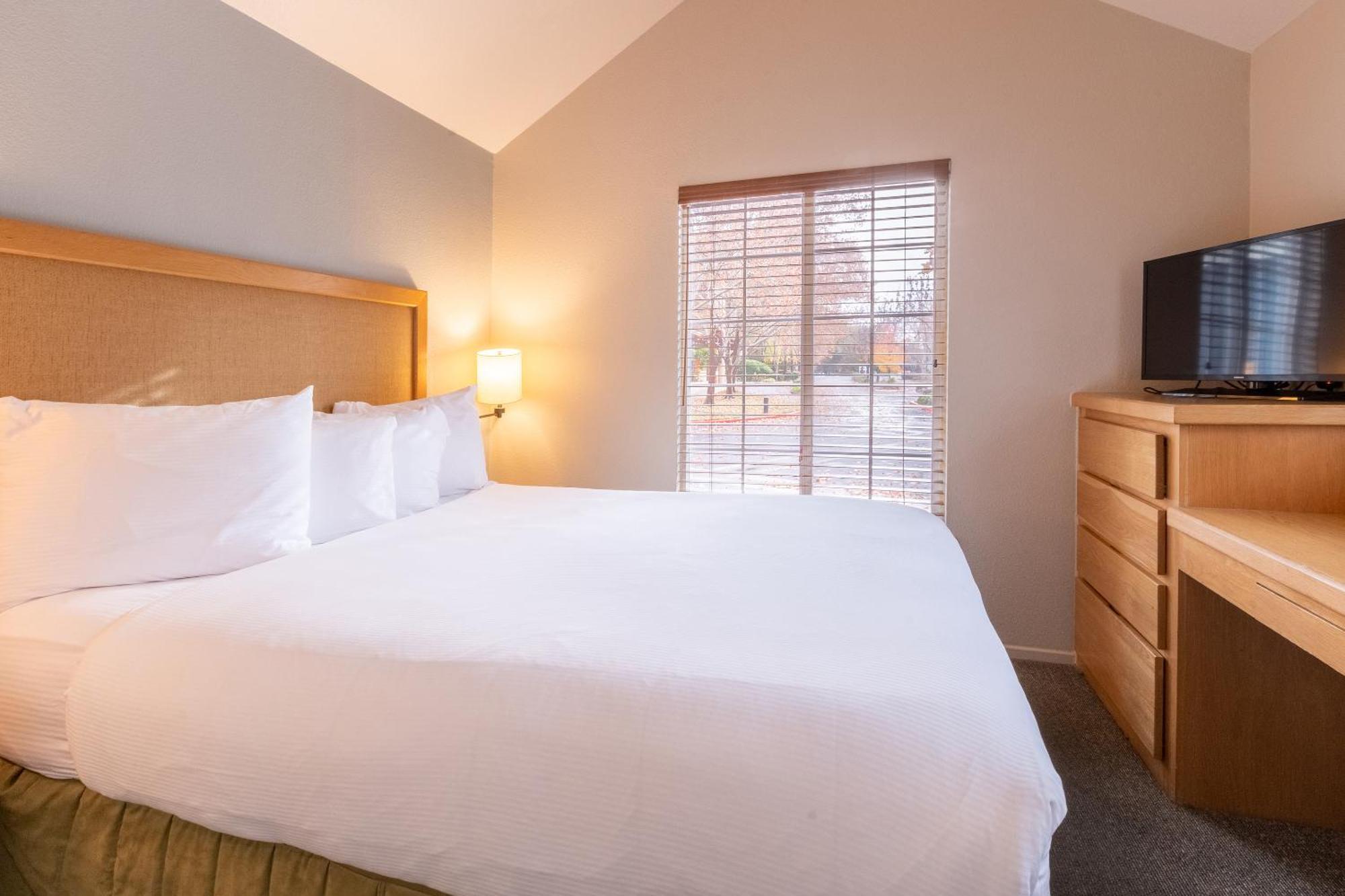 Riverpointe Napa Valley Resort Екстериор снимка