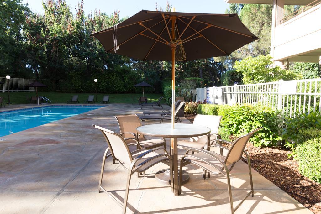 Riverpointe Napa Valley Resort Екстериор снимка