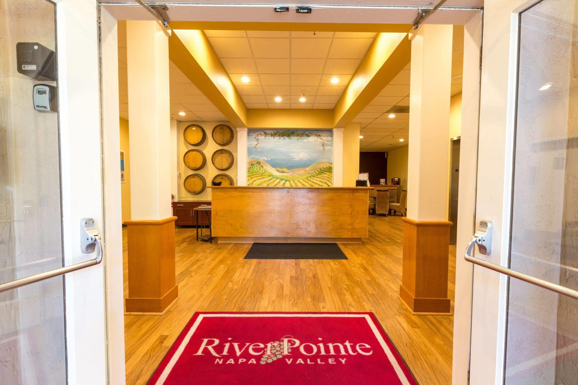 Riverpointe Napa Valley Resort Екстериор снимка